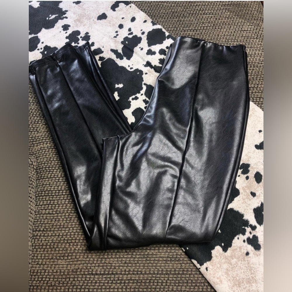 Faux Leather leggings